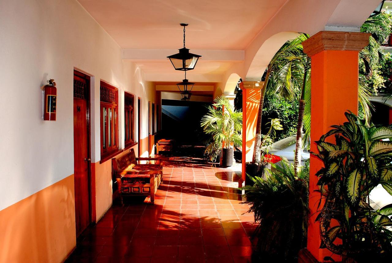 Hotel Posada Del Sol Apatzingán de la Constitución Extérieur photo