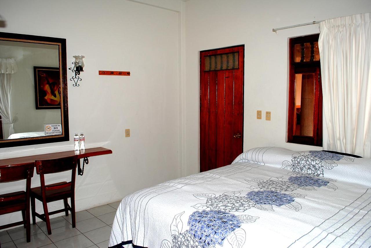 Hotel Posada Del Sol Apatzingán de la Constitución Extérieur photo